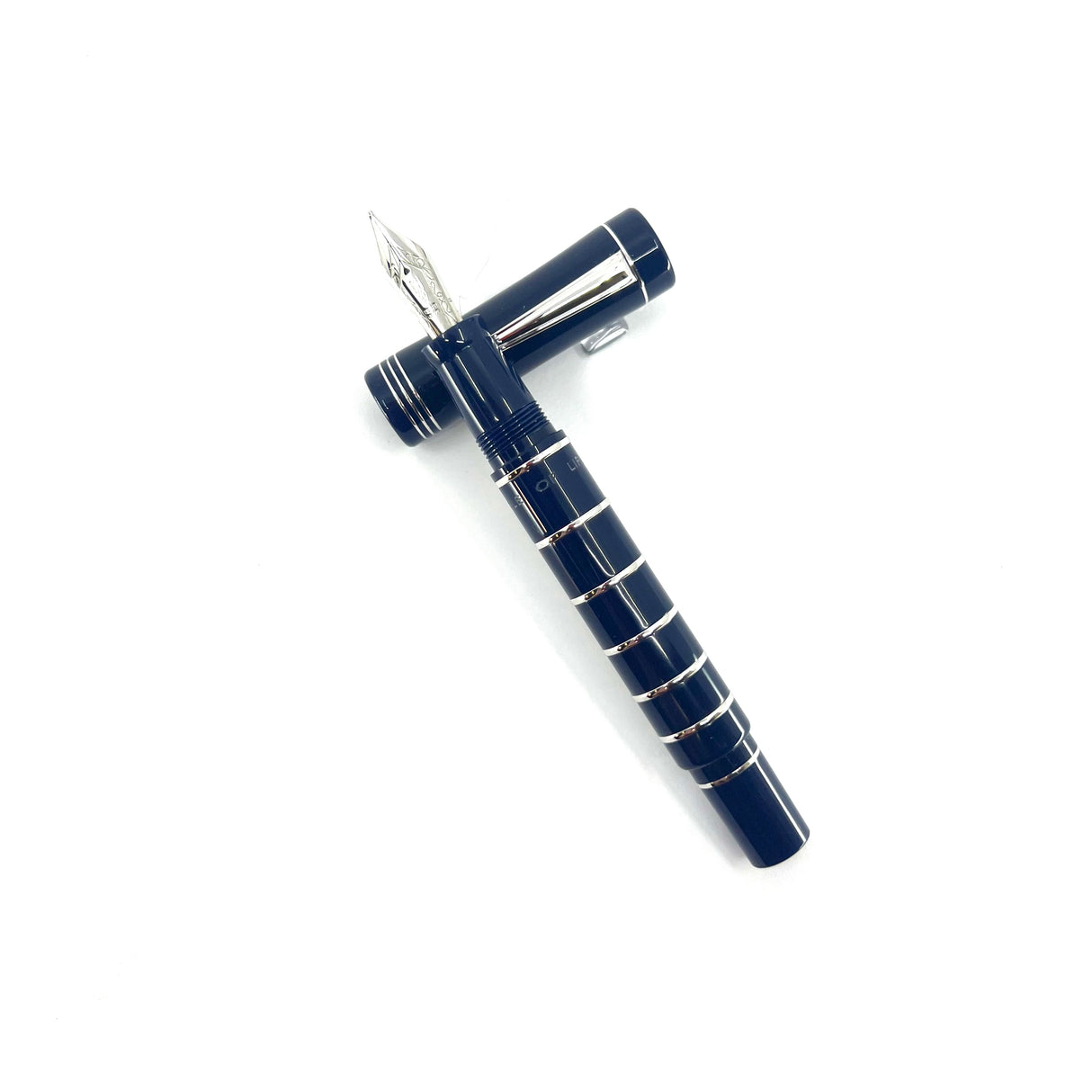 Delta Blue "Circle of Life" Fountain Pen - Fine 14kt Gold Nib