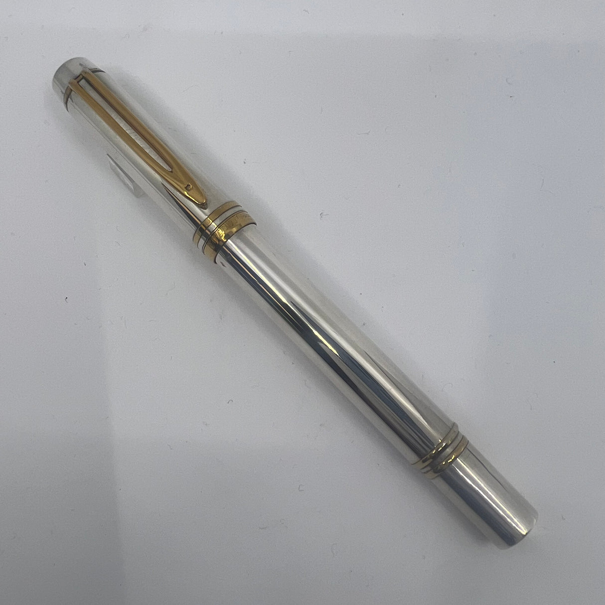 Waterman Man 100 Full Covered Sterling Silver Fountain Pen - Smooth Pattern - Fine 18kt Gold Nib - Scarce!