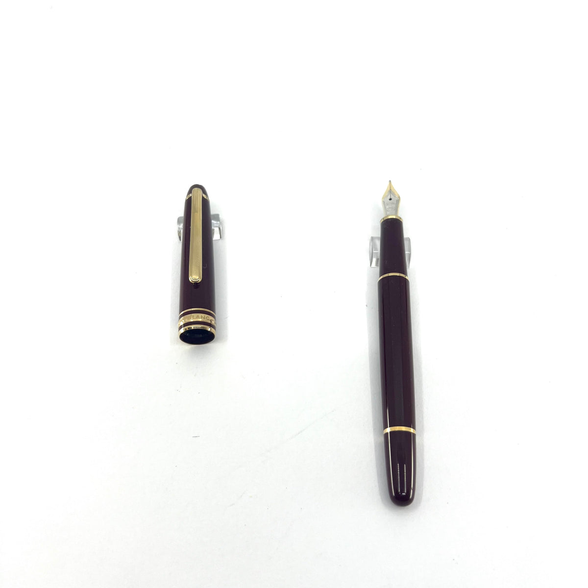 Montblanc #144 Bordeaux Fountain Pen - circa 1995 - Medium 14kt Gold Nib
