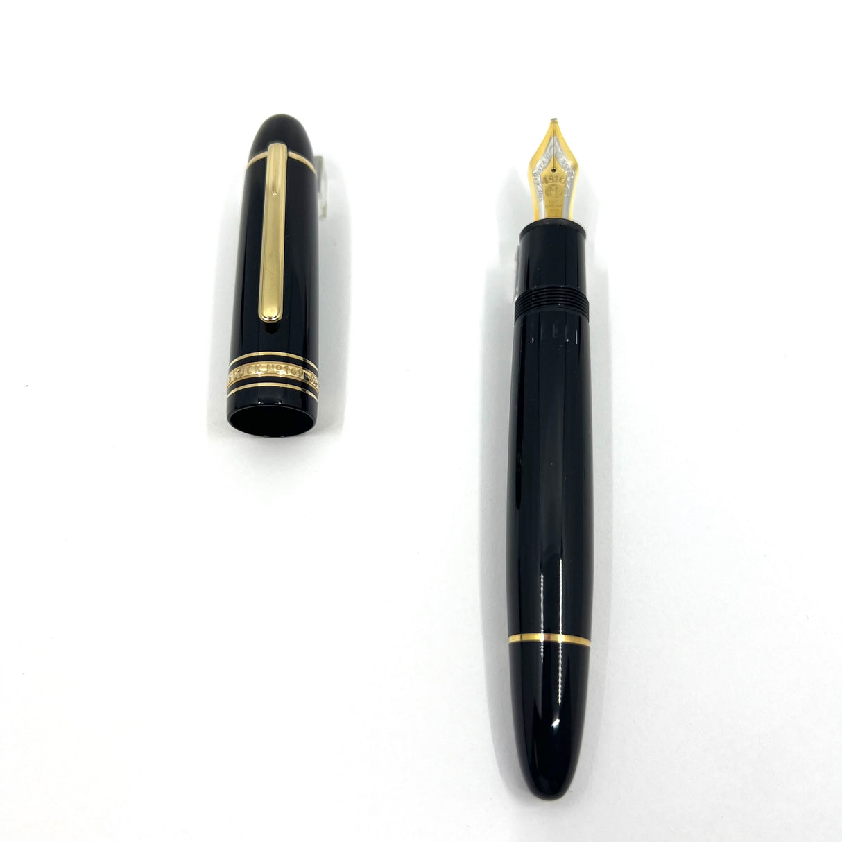 Montblanc Black Meisterstuck #149 Fountain Pen-Broad Oblique (Profile Of Left Foot) 18kt Gold Nib