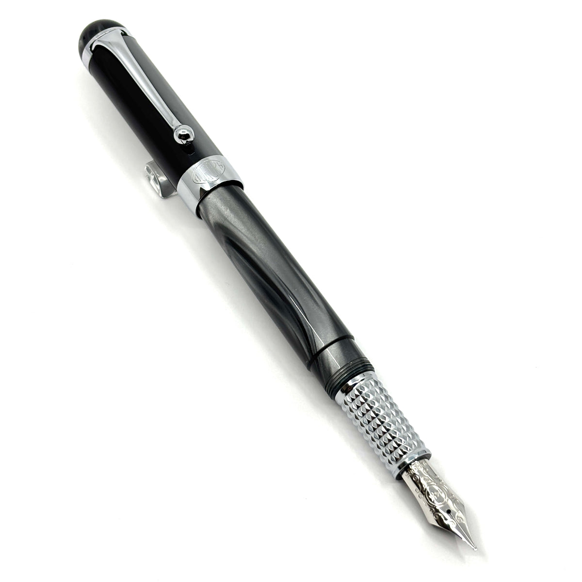 Aurora Alpha Tuscan Night Lustrous Charcoal Fountain Pen