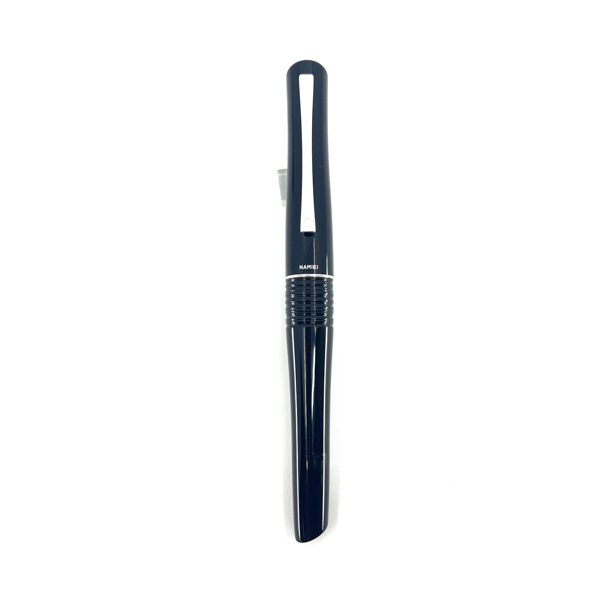 Pilot-Namiki Black Lacquered Bamboo Metal Oversized Fountain  Pen - Medium 14kt Gold Nib