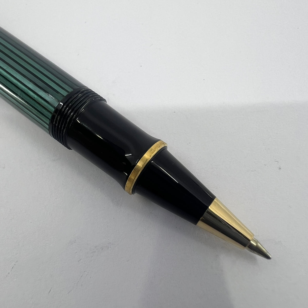 Pelikan R800 Green Striped Rollerball