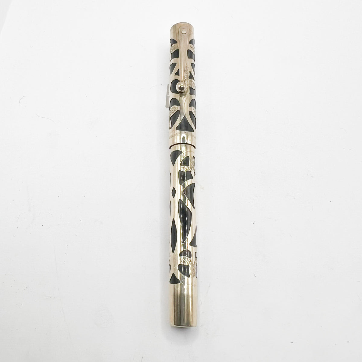 Sheaffer Nostalgia SOLID 14KT GOLD Filigree Fountain Pen -  Fine 18kt Gold Nib