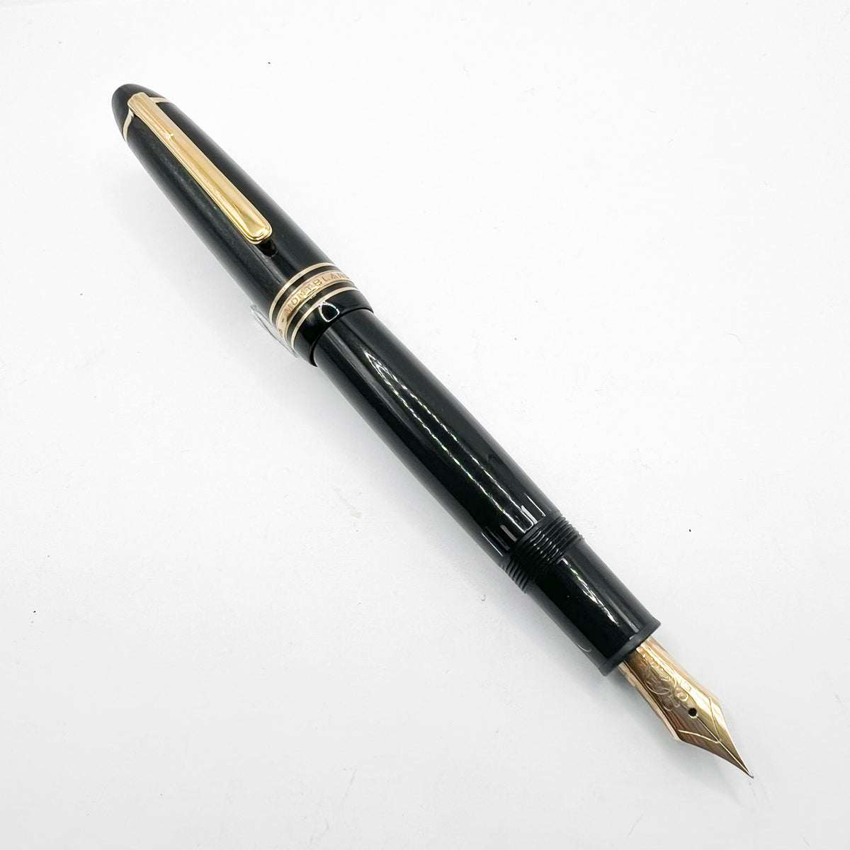 Montblanc Meisterstuck Black Resin #146 LeGrand Fountain Pen -   Semi-Flex Extra Fine 14kt Gold Nib