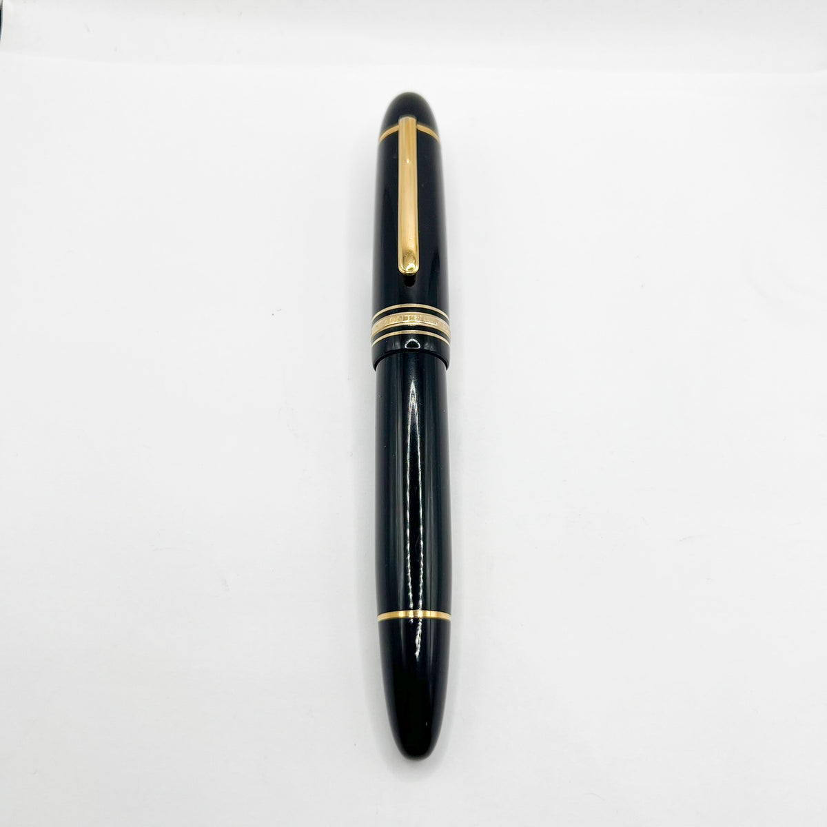 Montblanc Meisterstuck #149 (Largest) Fountain Pen   -  Semi-Flexible Fine 14C Gold Nib