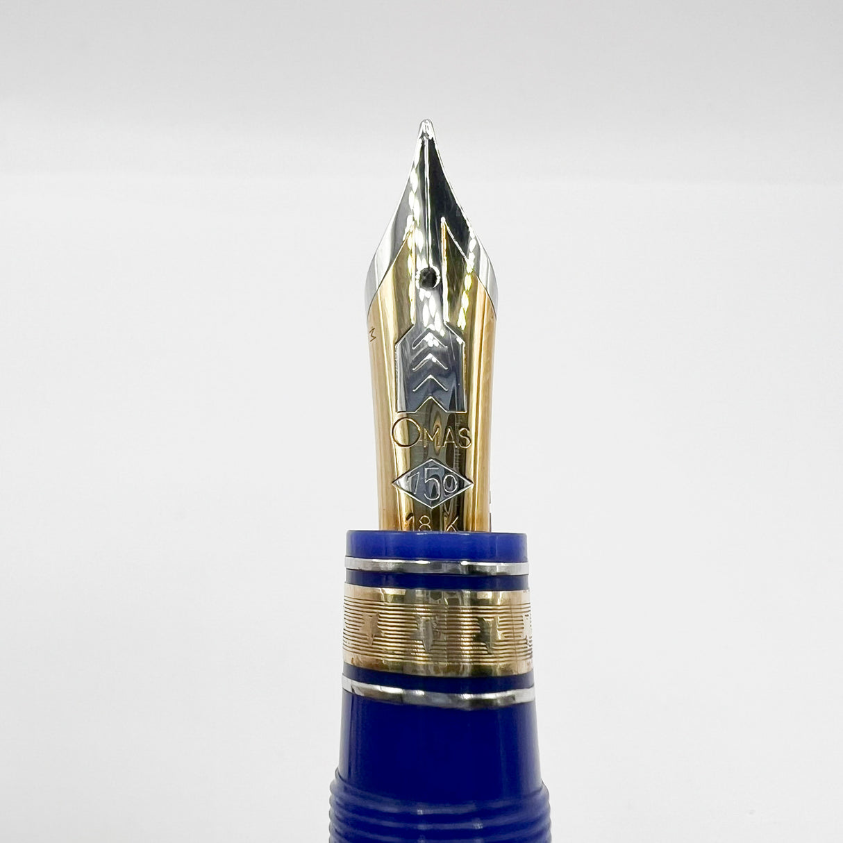 OMAS for  Armando Simoni Club/1990's  Royal Blue Ogiva Extra Fountain Pen - Medium 18kt Gold Nib