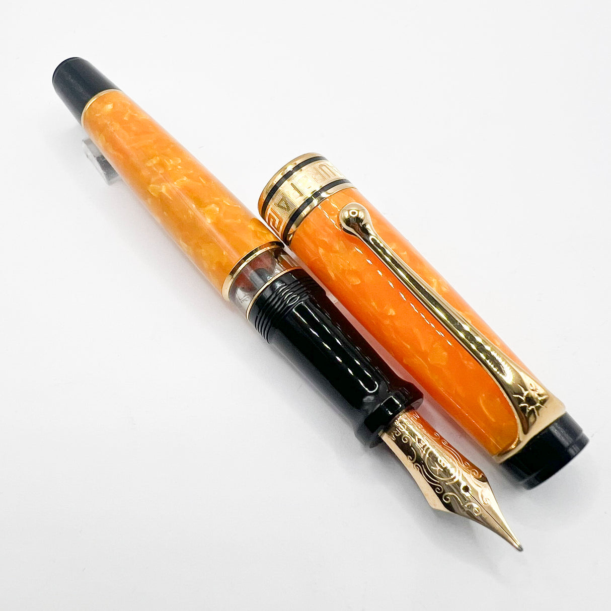 Aurora Optima Marbled Orange Sole Limited Edition Fountain  Pen  - Broad 18kt Gold Nib