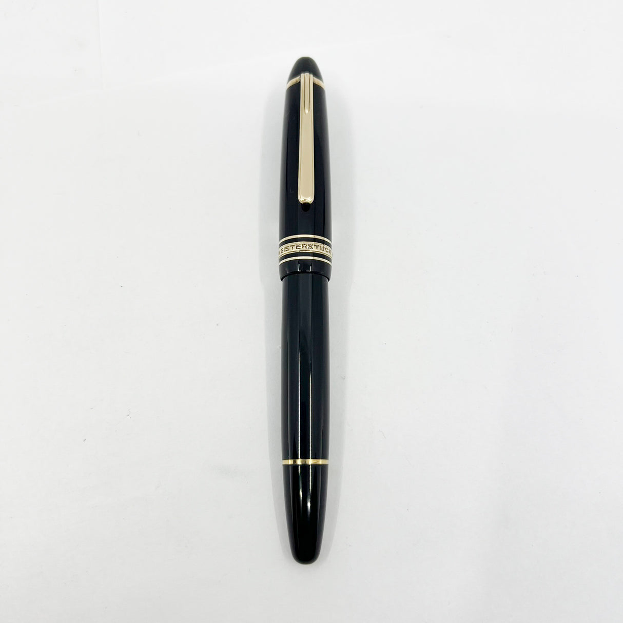 Montblanc Black Resin Meisterstuck #146 LeGrand Fountain Pen -  Fine 14kt Gold Nib