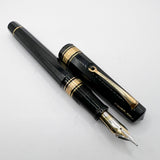 OMAS Arte Italiana Large Black Paragon Limited Edition Fountain Pen #101/300 (1990s) - Broad 18kt Gold Nib