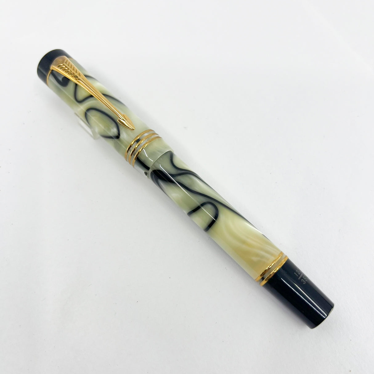 Parker Norman Rockwell Duofold Centennial Limited Edition Unique Swirly  Black & Pearl Fountain Pen - Medium 18kt Gold Nib -  Trim Rings and the Cap Top Medallion are Solid 18k Gold!