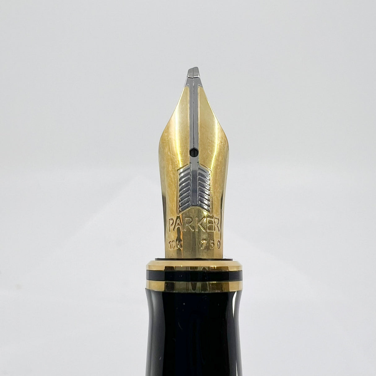 Parker Duofold Centennial (Largest) Marbled Blue  Fountain Pen - Broad Oblique #91 18kt Gold Nib (Circa 1990)