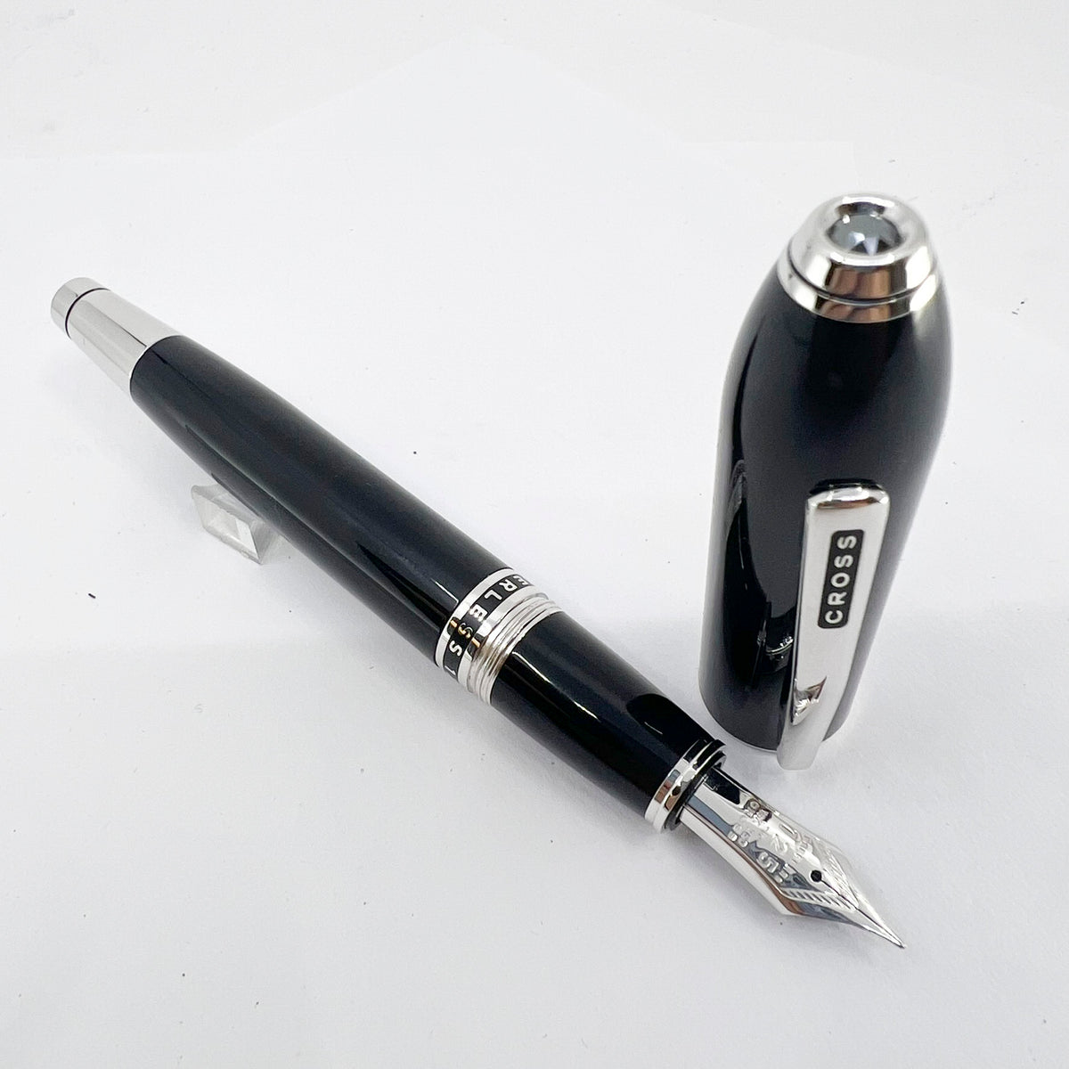 Cross Peerless 125 Black Obsidian Lacquer Fountain Pen - Medium 18kt Gold Nib