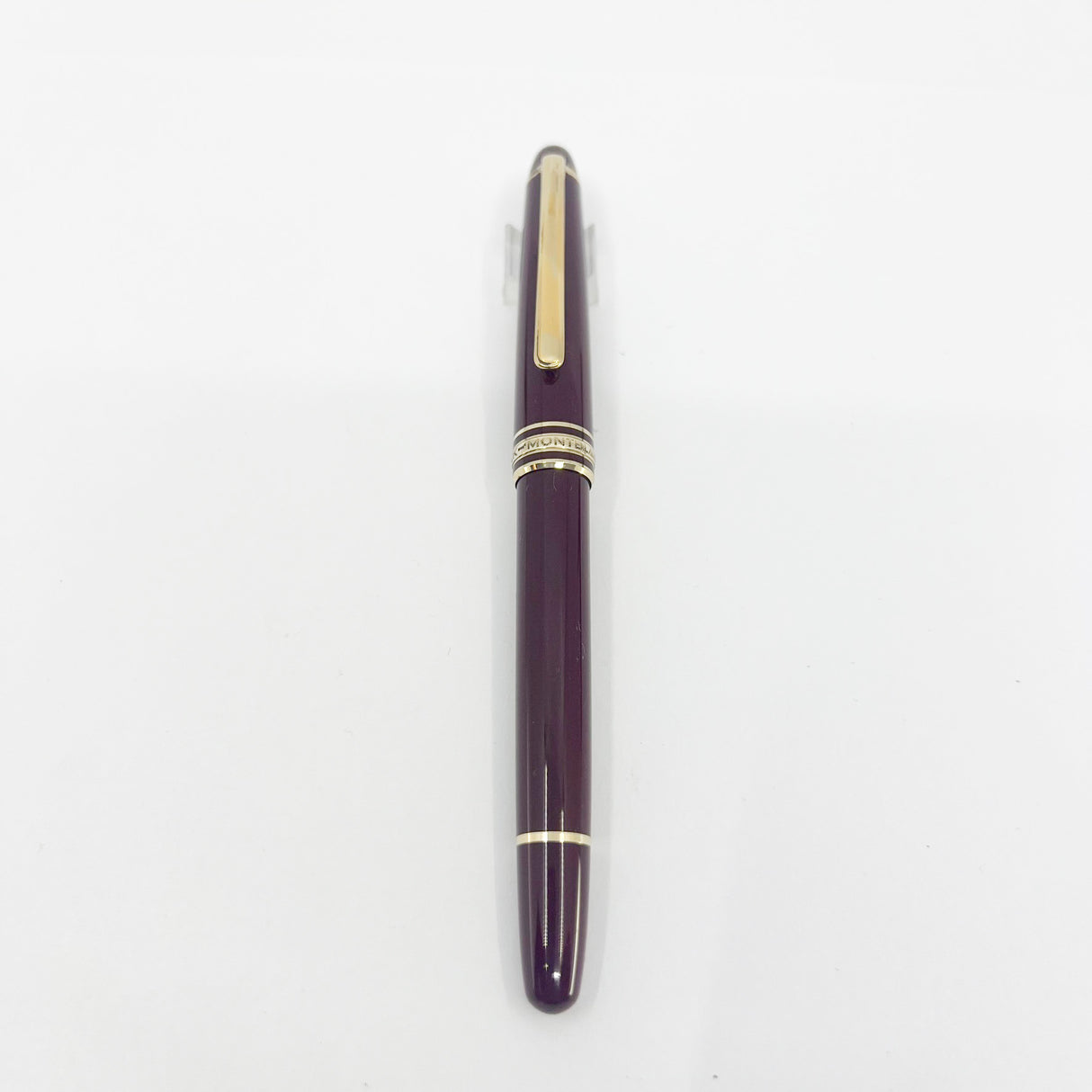 Montblanc #144 Bordeaux Resin Fountain Pen - Medium 14kt Gold Nib
