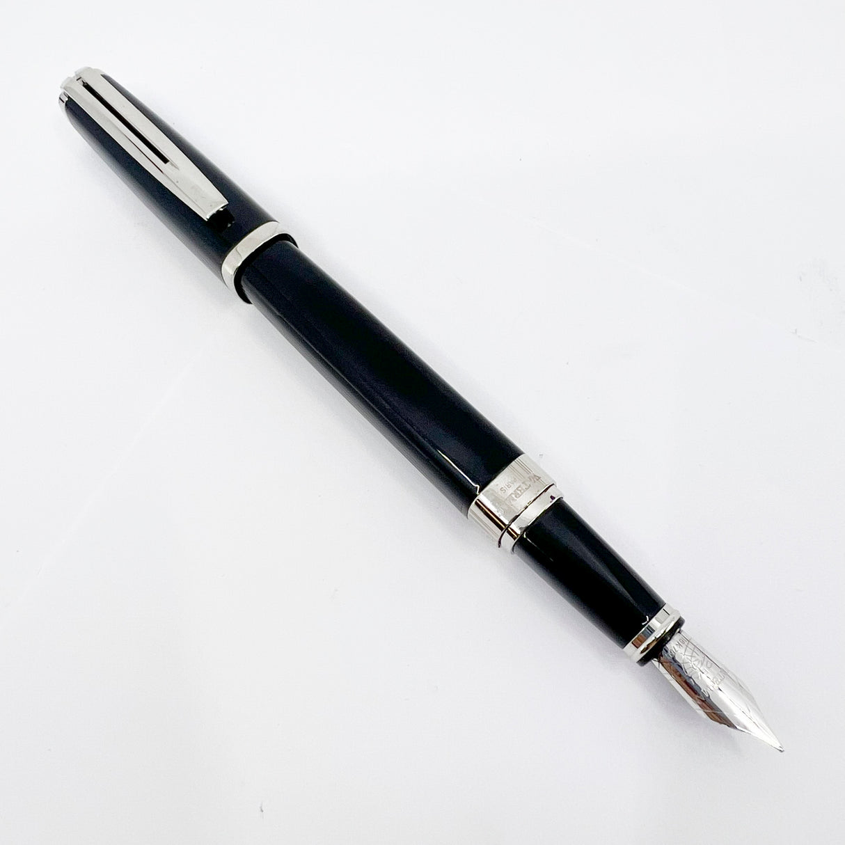 Waterman Oversized Exception Black Fountain Pen - 4-Sided Body  with 2 Sides of Charcoal Stripes -  Medium 18kt Gold Nib