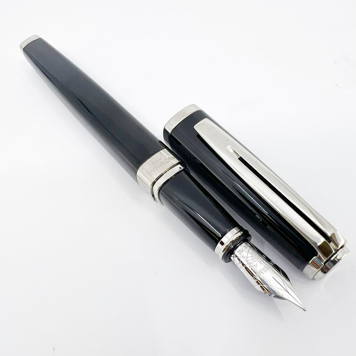 Waterman Oversized Exception Black Fountain Pen - 4-Sided Body  with 2 Sides of Charcoal Stripes -  Medium 18kt Gold Nib