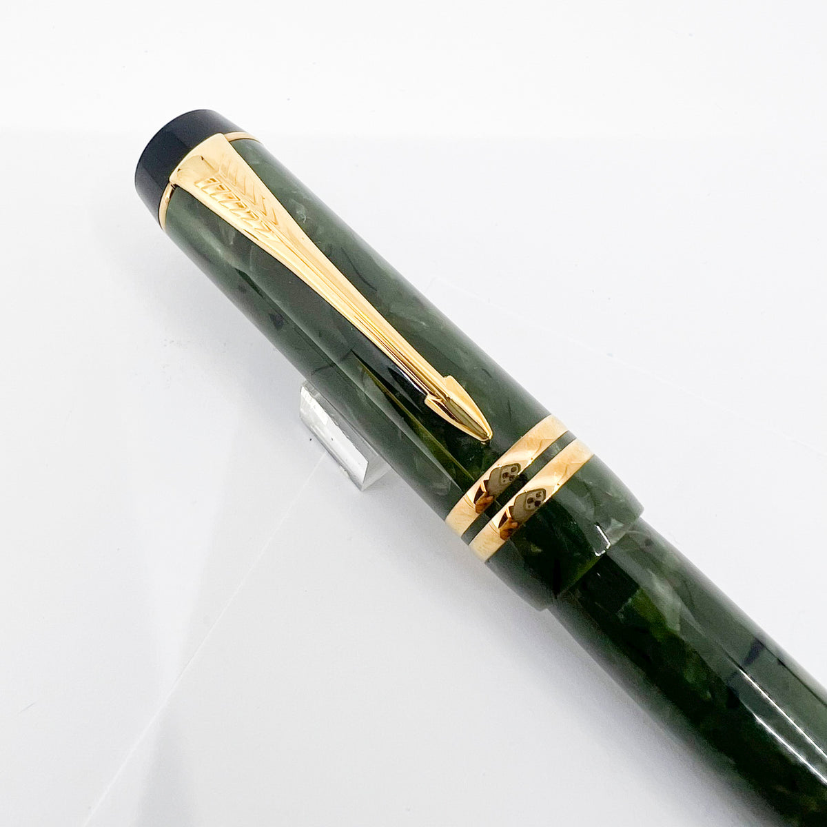 Parker Duofold Jade Marble (Grayish Green) Rollerball - Circa 2000