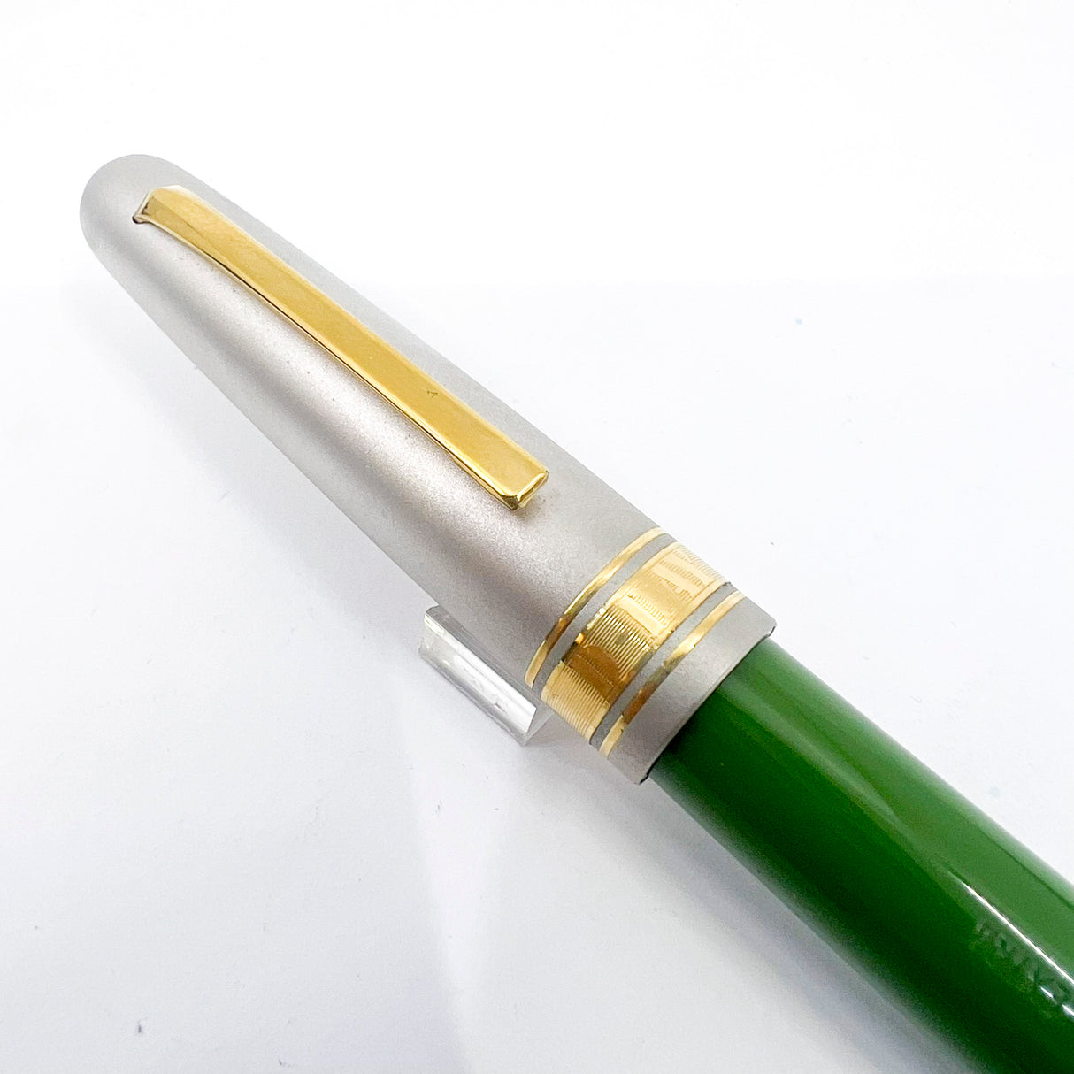 OMAS D-Day Normandy WW II 50th Anniversary Limited Edition Fountain Pen - Medium 18kt Gold Nib