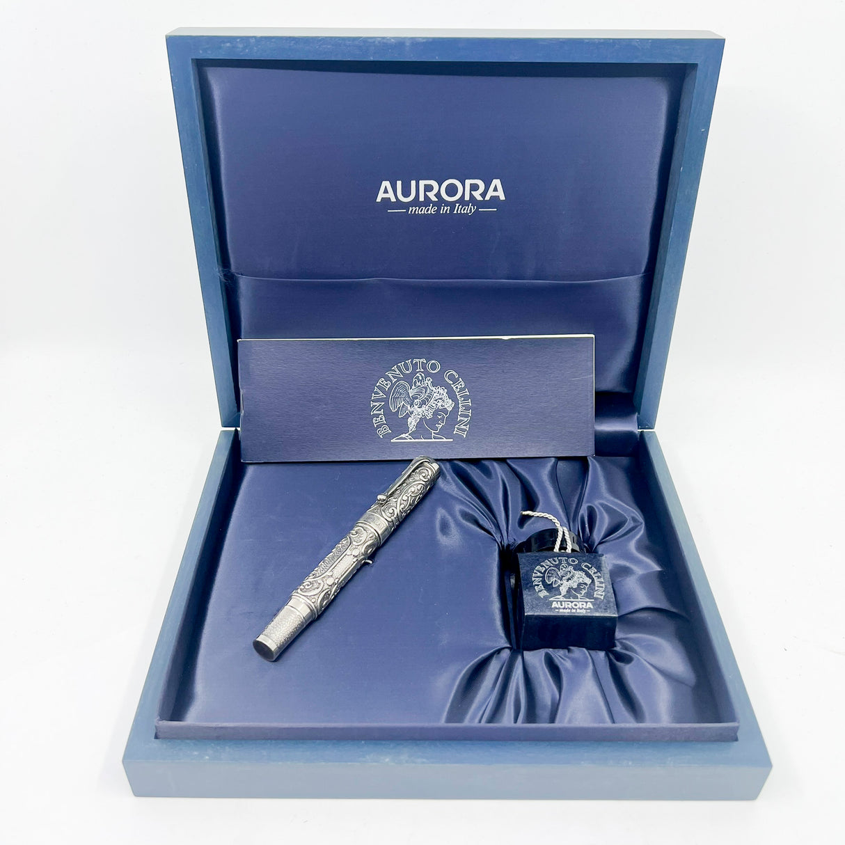 Aurora Benvenuto Cellini Sterling Silver Limited Edition Fountain Pen - Medium 18kt Gold Nib