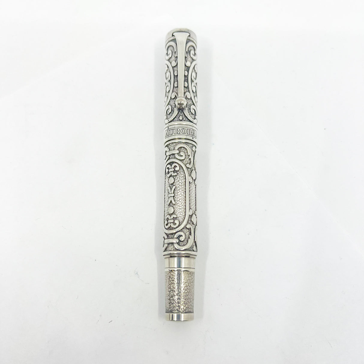 Aurora Benvenuto Cellini Sterling Silver Limited Edition Fountain Pen - Medium 18kt Gold Nib