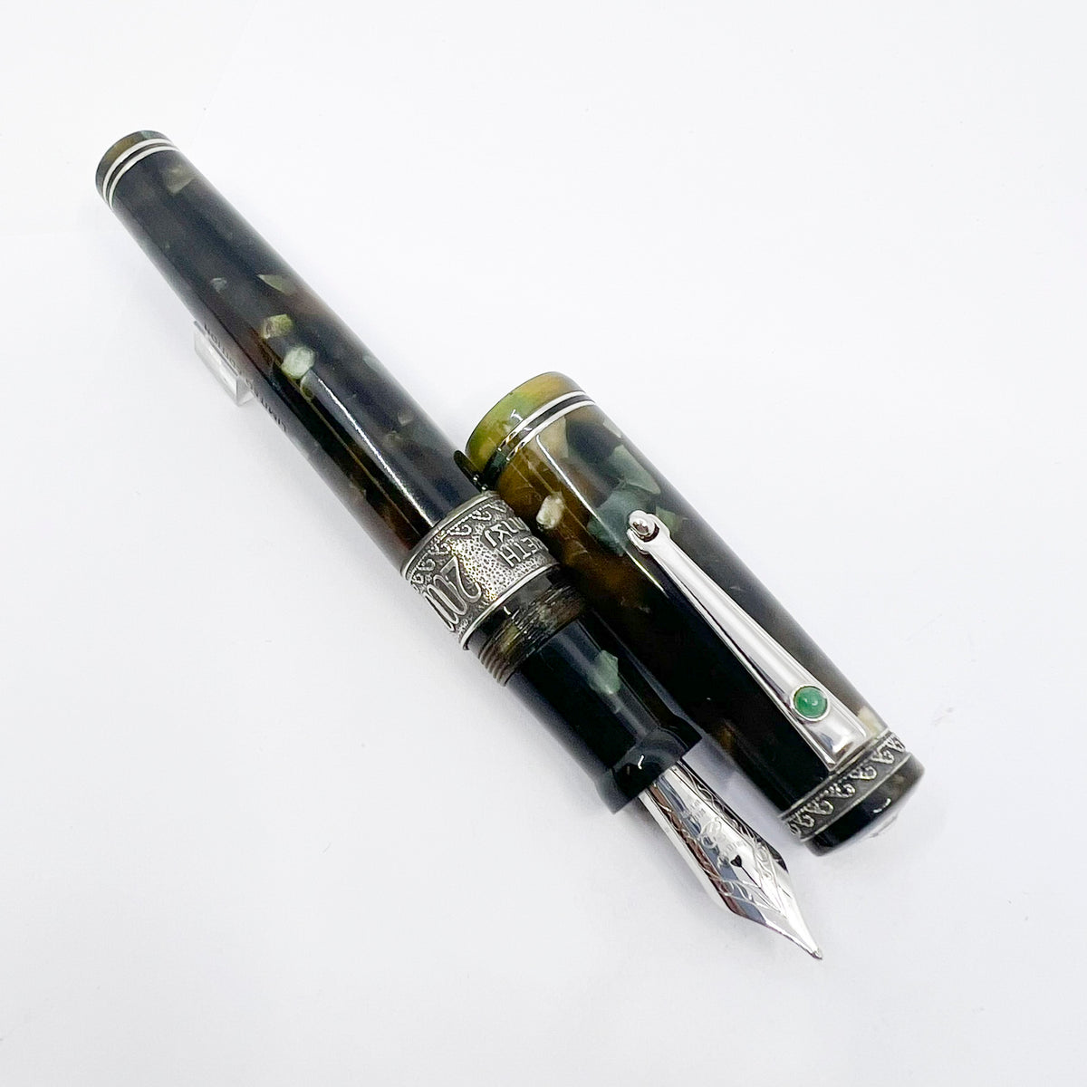 Delta Nazareth 2000 Limited Edition Fountain Pen - Broad 18kt Gold Nib