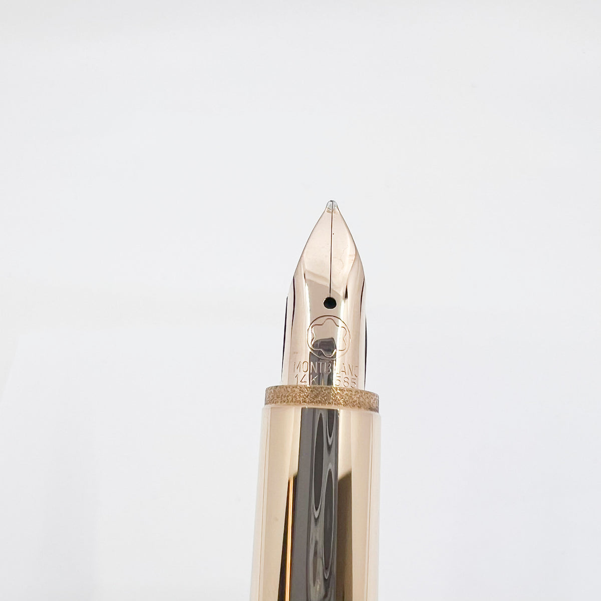 Montblanc Starwalker Rose Gold-Plated Fountain Pen - Medium 14kt Rose Gold Nib