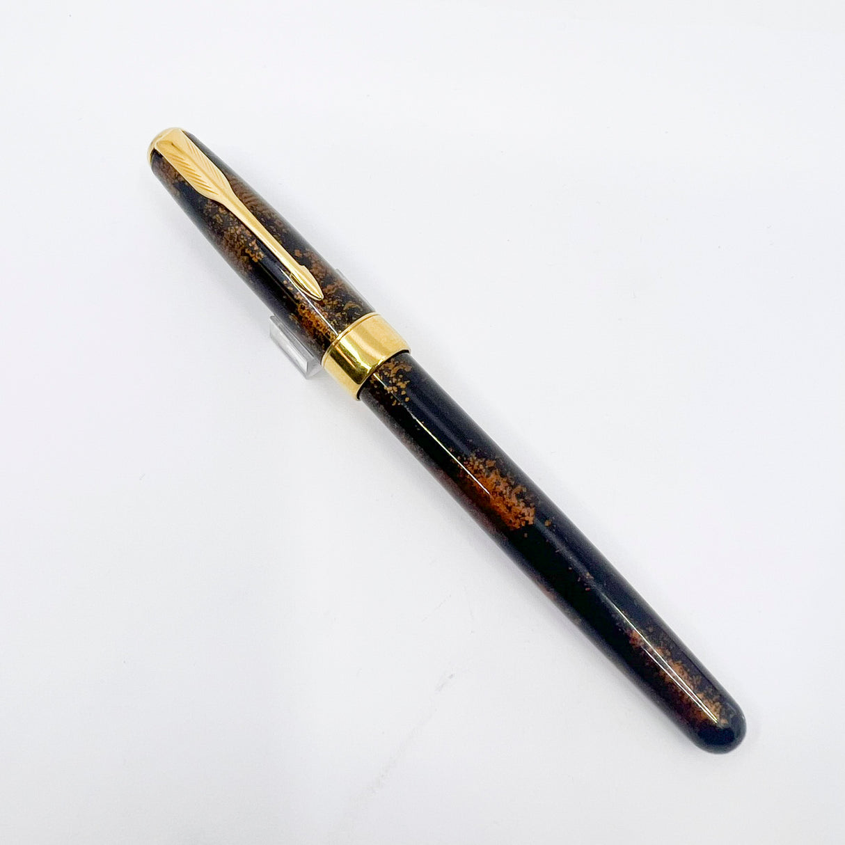 Parker Sonnet Chinese Laque Vision Fonce/Dark Brown & Gold Flecks Fountain Pen - Fine 18kt Gold Nib