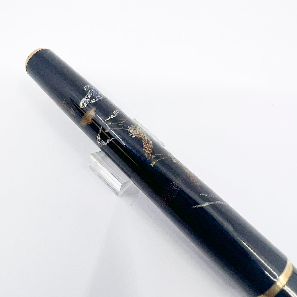 Platinum "Modern Maki-e" Cranes Fountain Pen - Broad 18kt Gold Nib