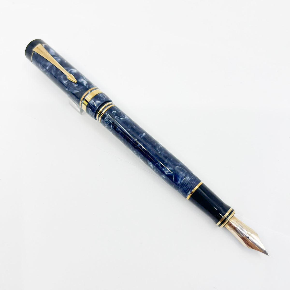 Parker Centennial (Largest Size) Duofold Blue Marble Fountain Pen - Early #31 Fine 14kt Gold Nib - Circa 1988