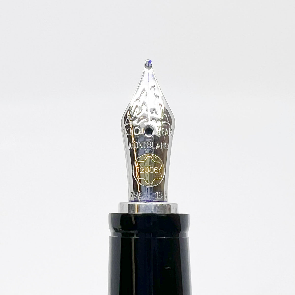 Montblanc Meisterstück Boheme Retractable Nib Soulmakers 100 Years LE 1906 Fountain Pen  - Medium 18kt Gold Nib