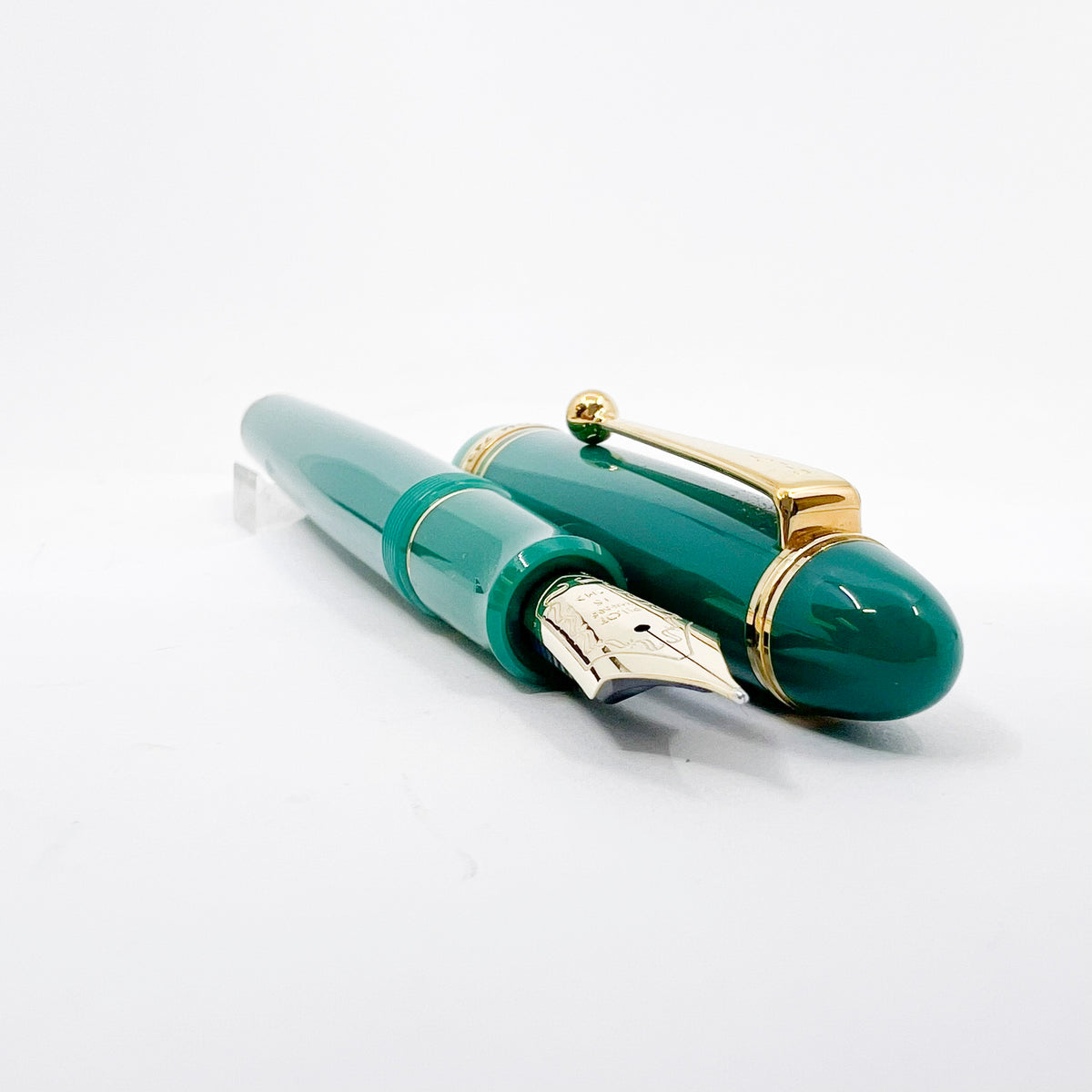 Pilot Custom 743 Verdigris Fountain Pen - Medium #15 14kt Gold Nib