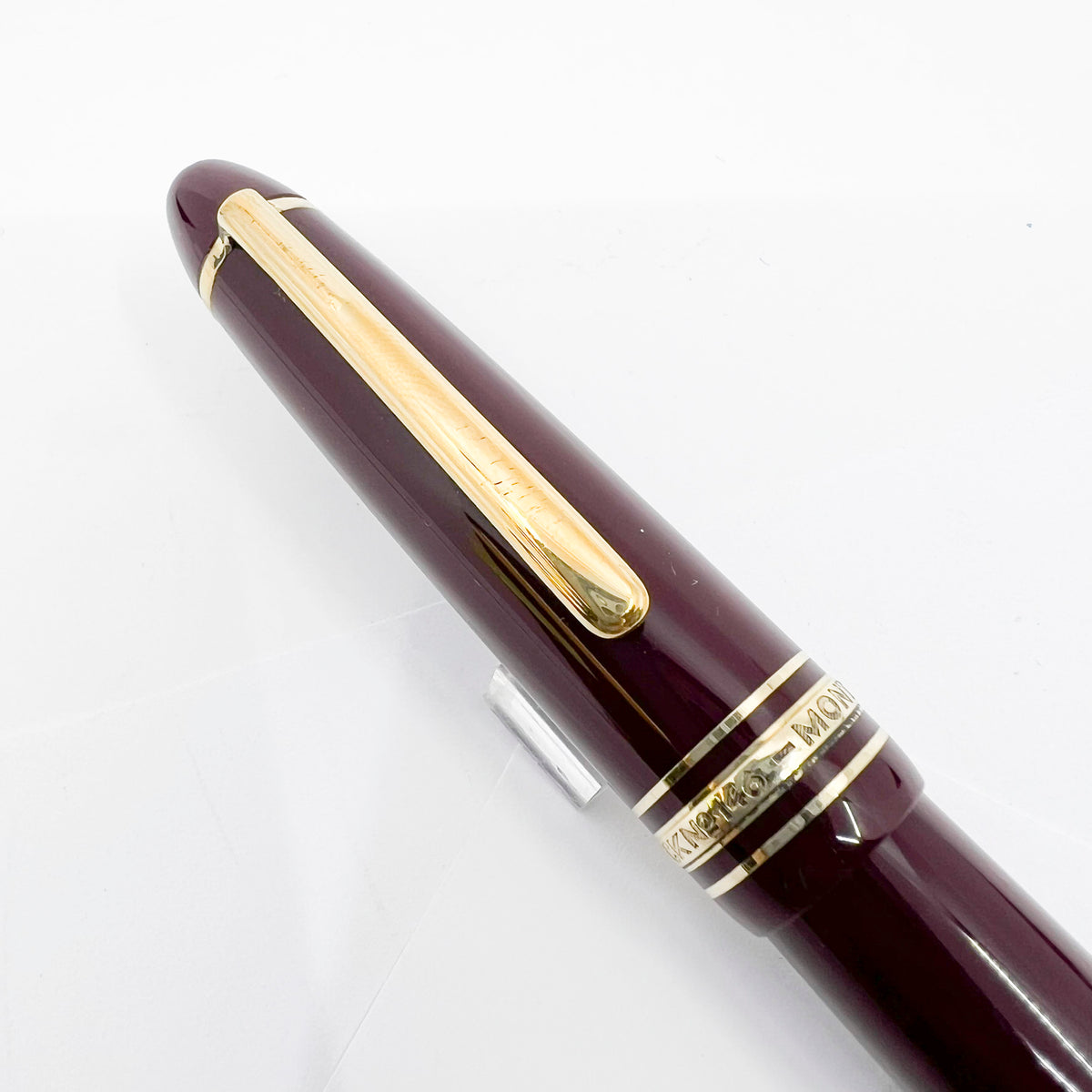 Montblanc Meisterstuck Bordeaux Resin #146 LeGrand Fountain Pen - Fine 14kt Gold Nib