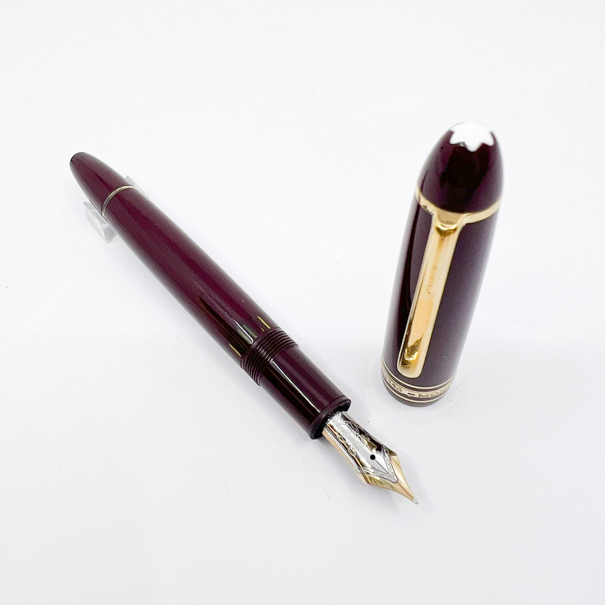 Montblanc Meisterstuck Bordeaux Resin #146 LeGrand Fountain Pen - Fine 14kt Gold Nib