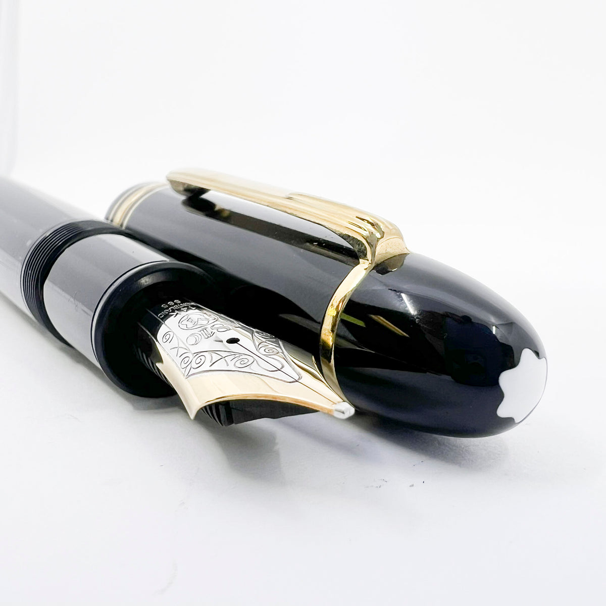 Montblanc Meisterstuck #149 Fountain Pen - Largest Of The Meisterstucks - Flexible Stub-like Medium 14kt Gold Nib