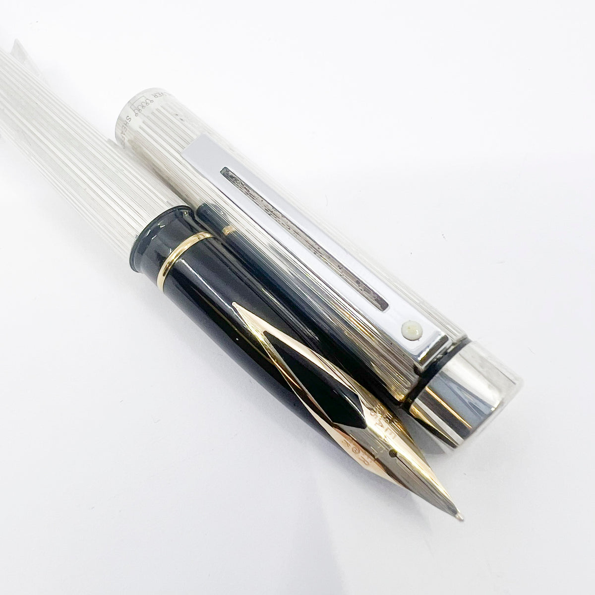 Sheaffer Full-Size Targa Sterling Silver Etched Vertical Stripes Fountain Pen - Medium 14kt Gold Nib