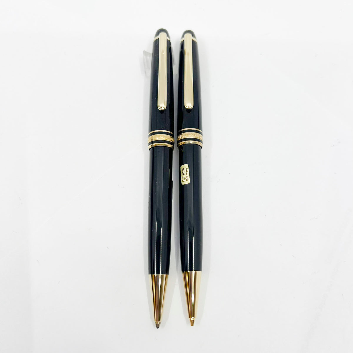 Montblanc Meisterstuck Black Resin Classique MINT Set : #164 Ballpoint Pen & 165 Mechanical Pencil 0.7mm in a Special Vintage Style Gift Box