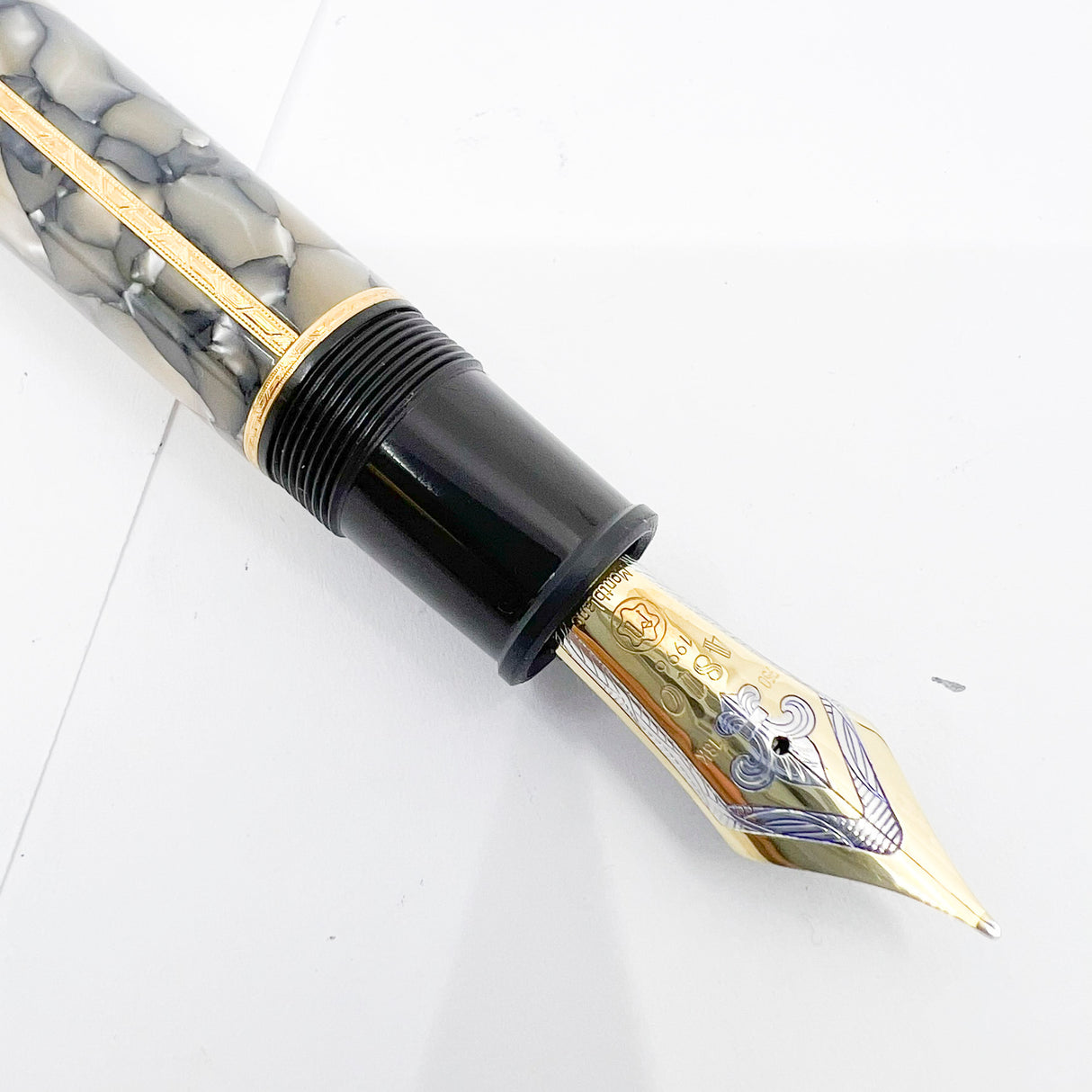 Montblanc Alexandre  Dumas Writer Series Limited Edition Fountain Pen (Incorrect Signature)  - Medium 18kt Gold Nib