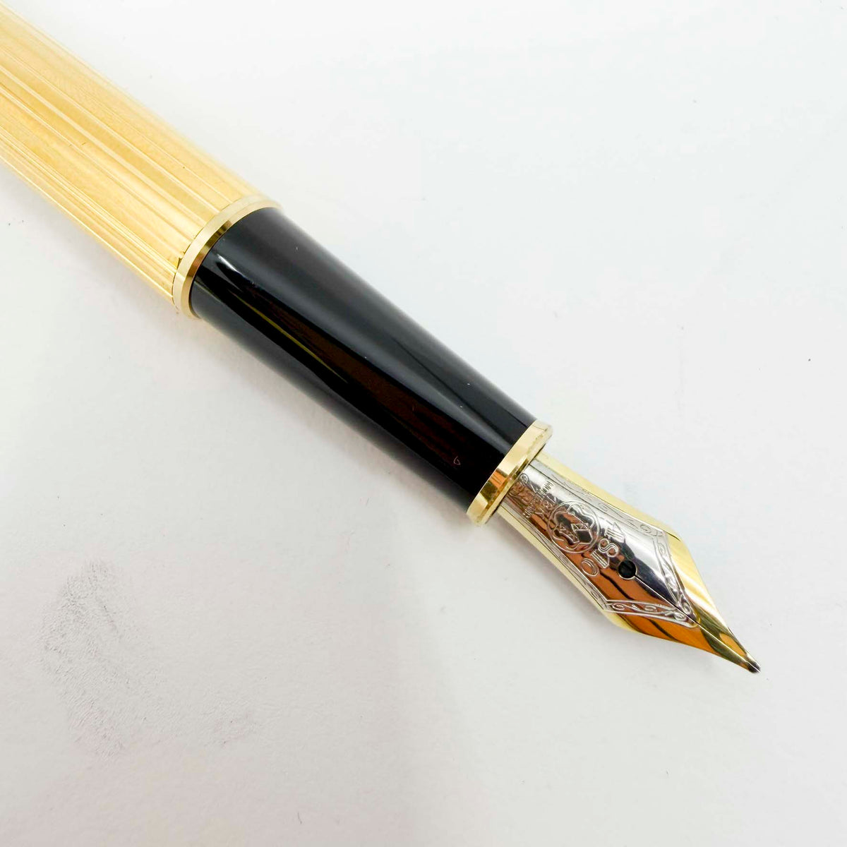 Montblanc Solitaire Gold Vermeil Striped Classique #144 Fountain Pen - Medium 18kt Gold Nib