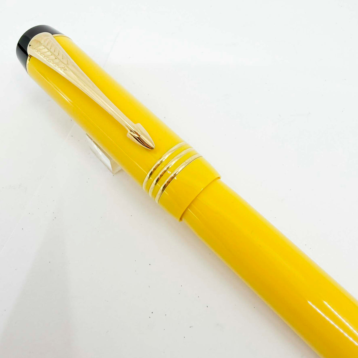 Parker Duofold Centennial Mandarin Yellow Limited Edition  Fountain Pen - Medium 18kt Gold Nib