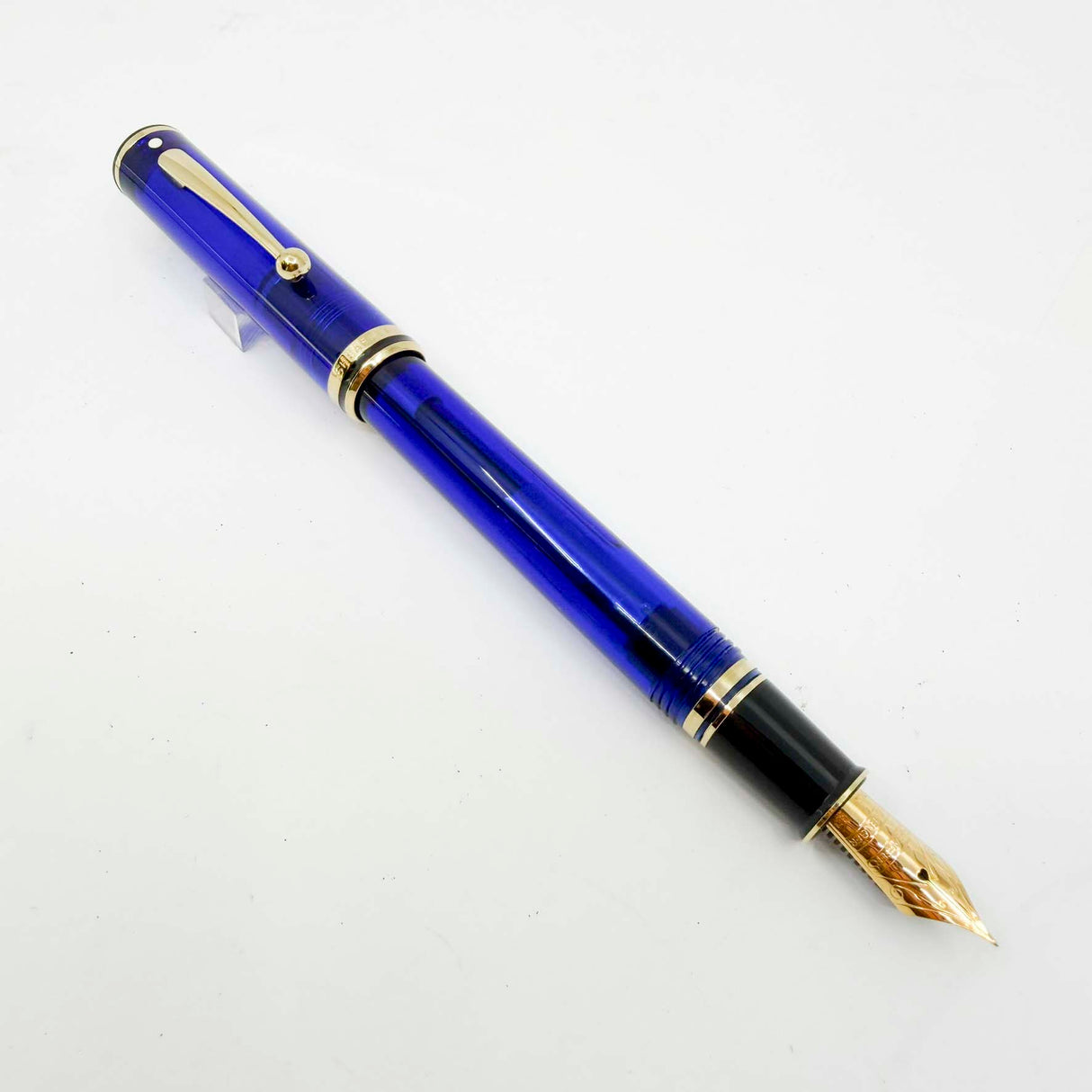 Sheaffer for Levenger Translucent Mediterranean Blue Connaisseur Fountain Pen -  Fine 14kt Gold Nib