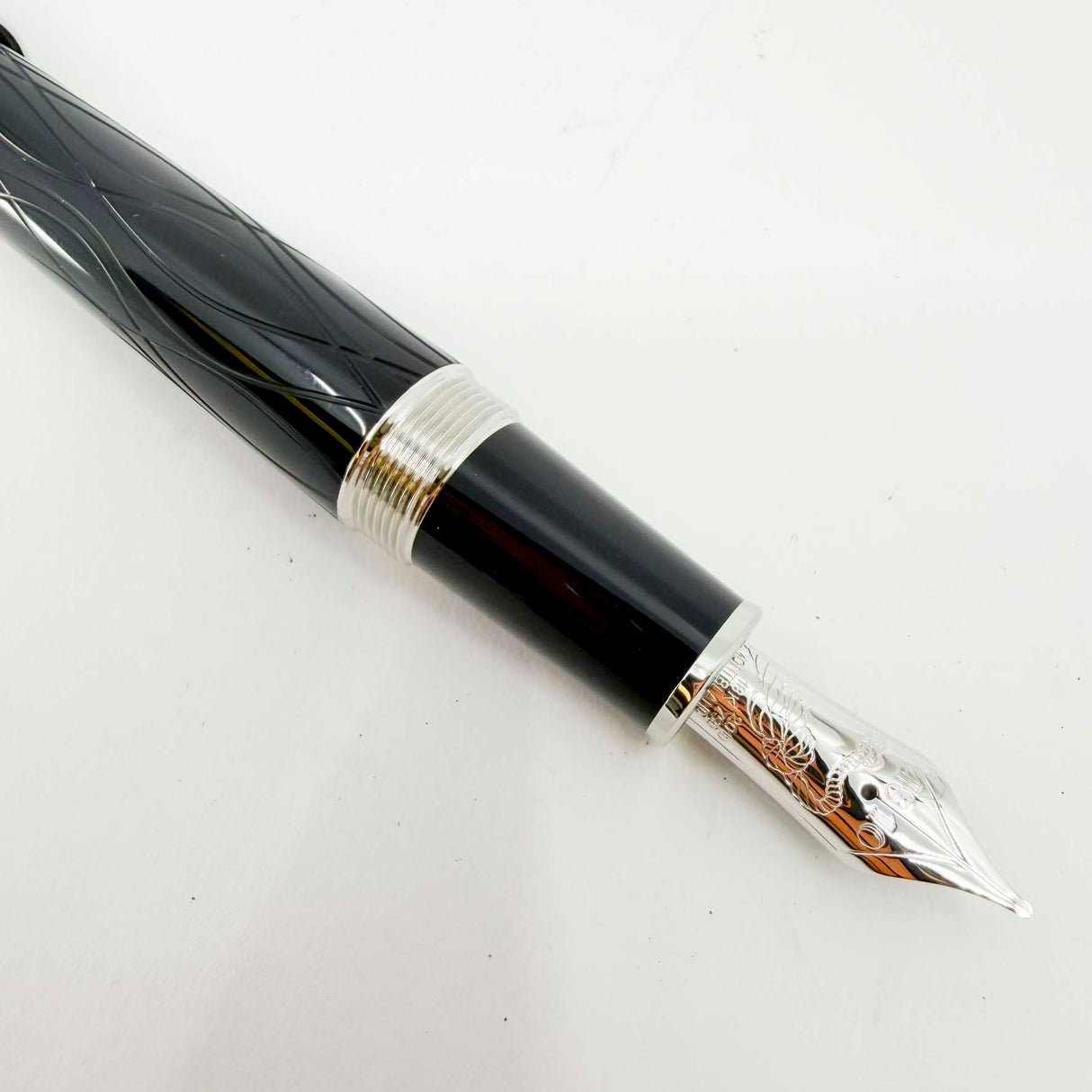 Montblanc Mark Twain Writer Series Limited Edition 3- PIECE SET - Medium 18kt Gold Nib