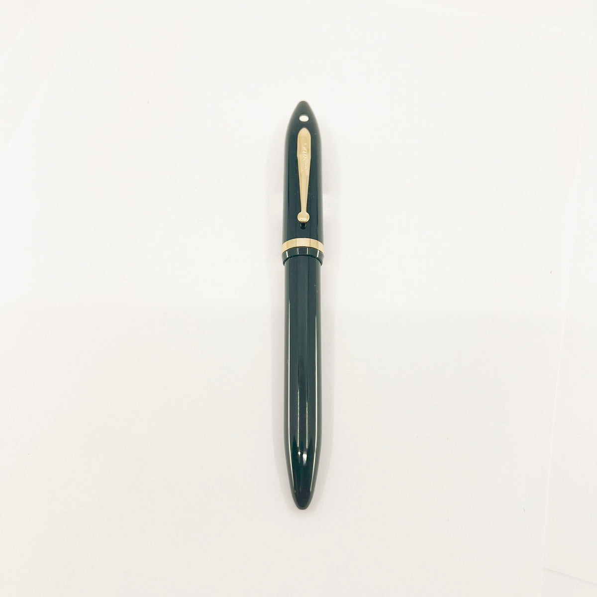 Sheaffer Hunter Green Balance Fountain Pen - Fine 18kt Gold Nib