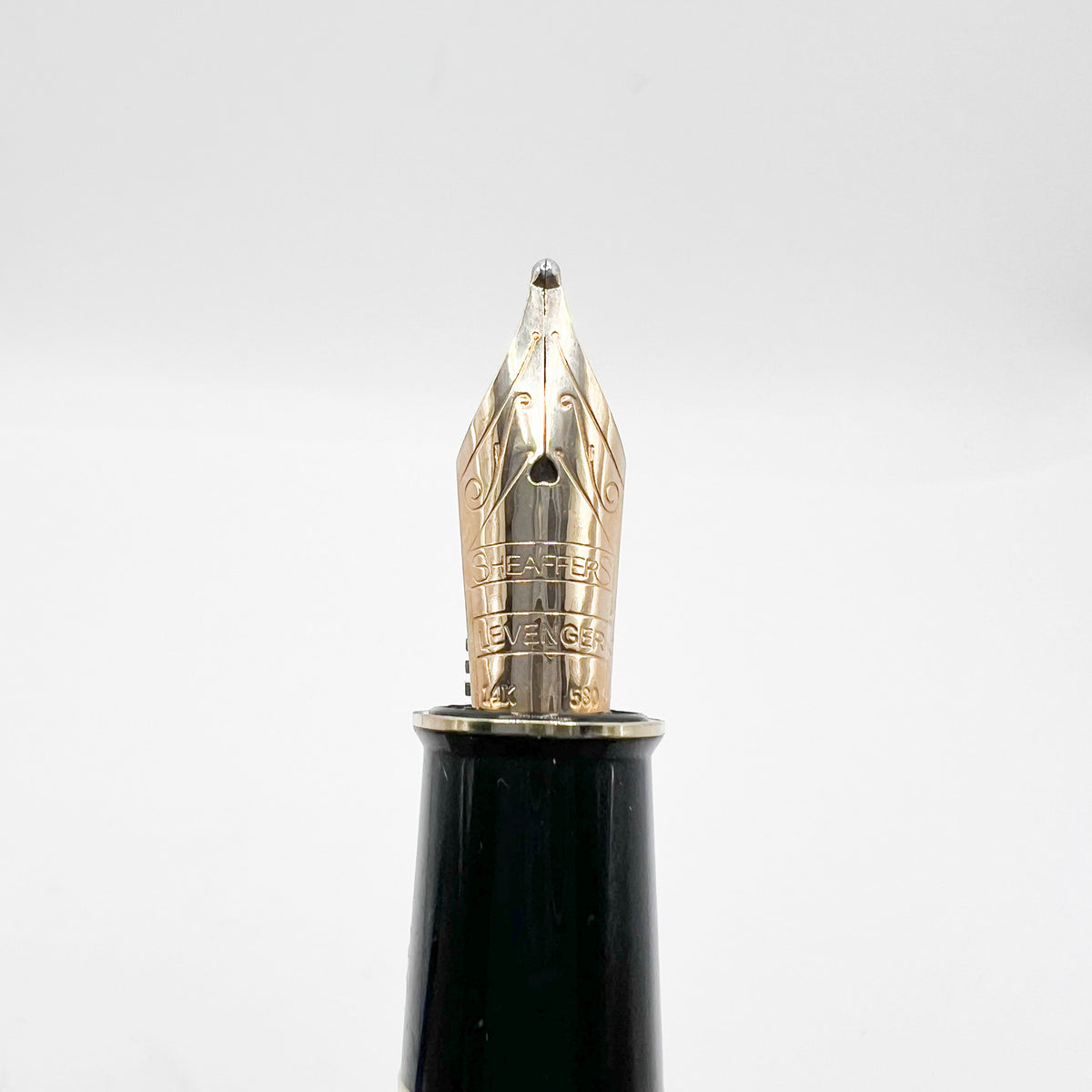 Sheaffer for Levenger Translucent Mediterranean Blue Connaisseur Fountain Pen -  Broad 14kt Gold Nib