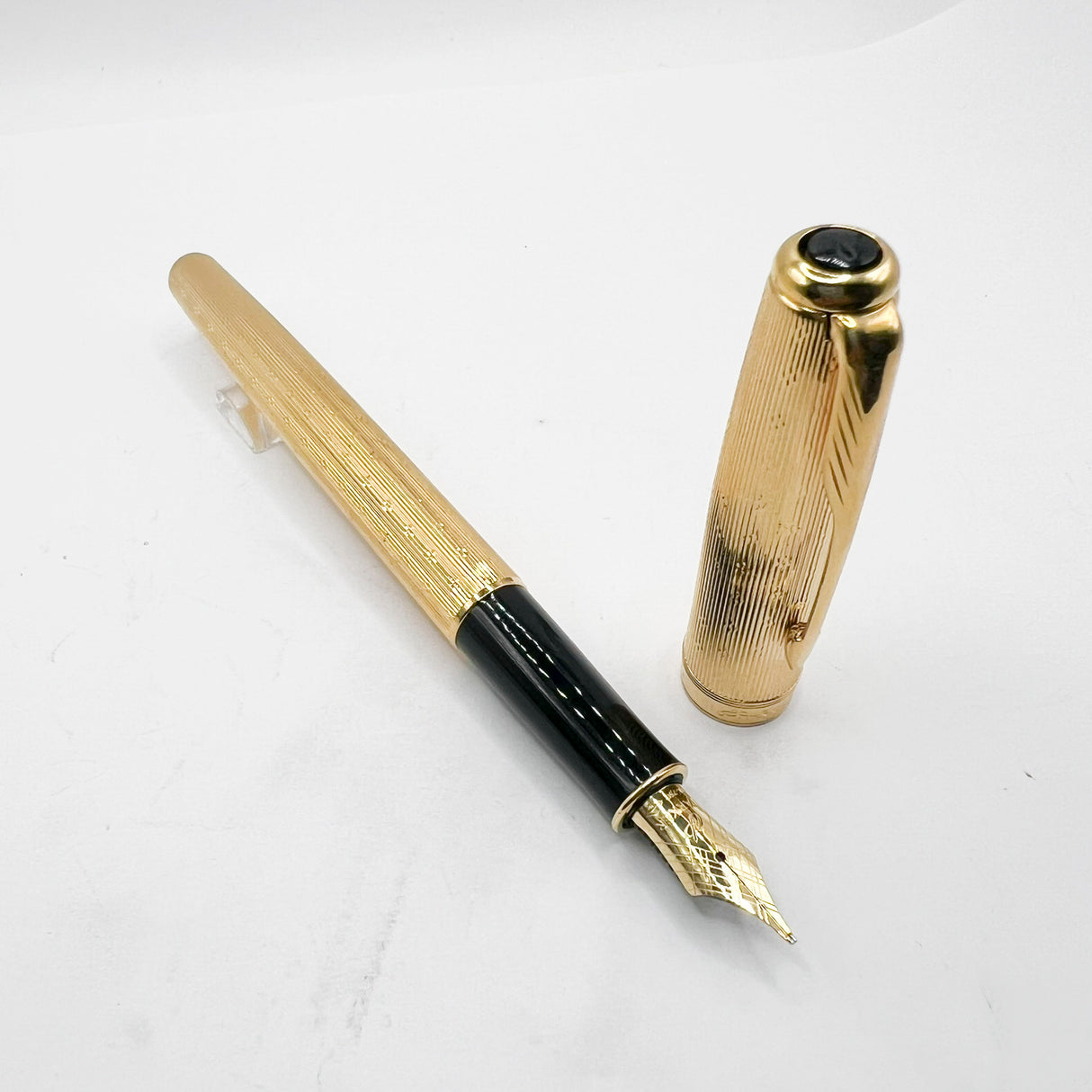 Parker Sonnet Gold-Plated Chiseled Fountain Pen -  Medium 18kt Gold Nib