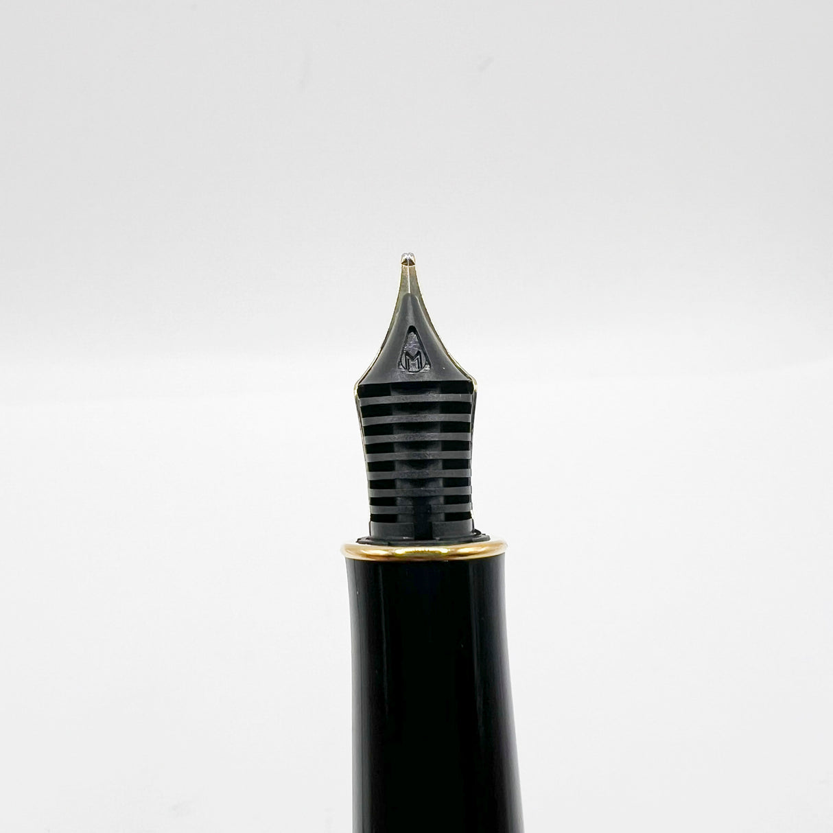 Parker Sonnet Gold-Plated Chiseled Fountain Pen -  Medium 18kt Gold Nib