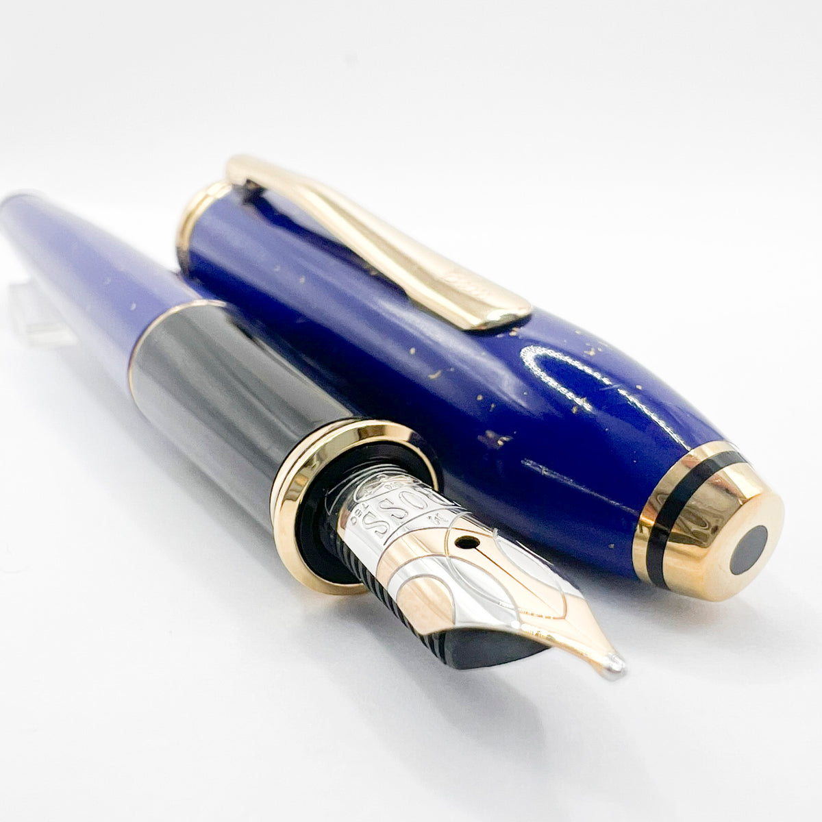 Cross Townsend Blue Lapis Lazuli/ 22K Gold Dust Fountain Pen - Medium  18kt Kt Gold Nib