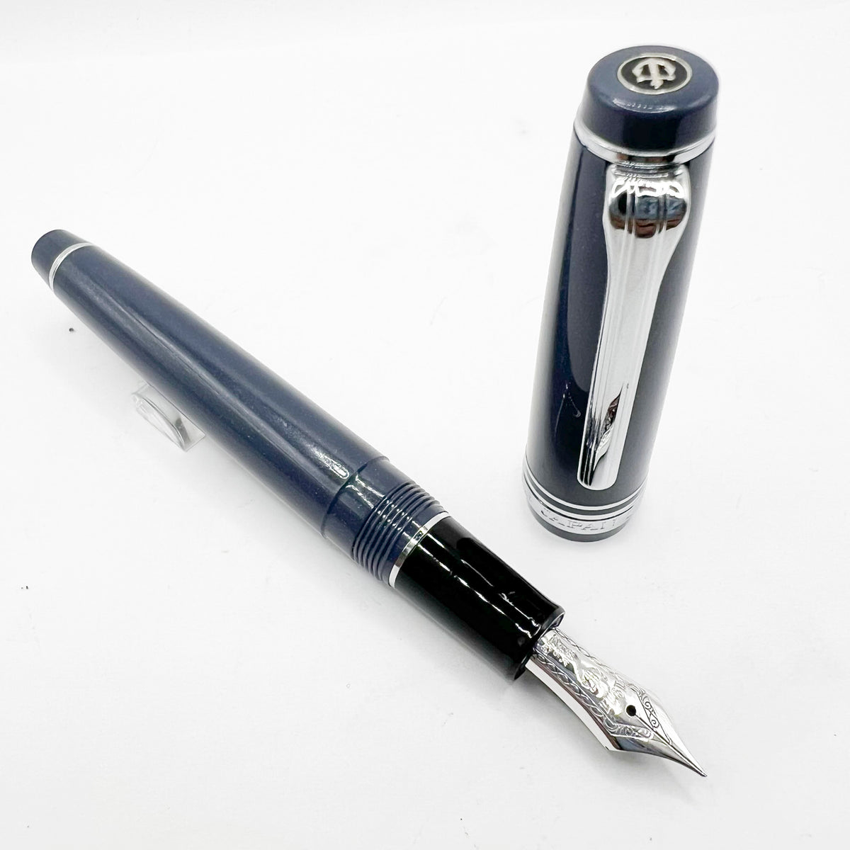 Sailor Professional Gear Slim Celestial Gray 2024 Pen of the Year Fountain Pen - Medium 14kt Gold  Nib