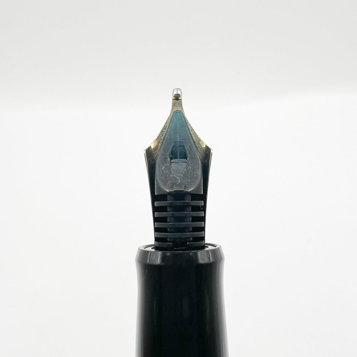 Pilot Custom 74 Black Fountain Pen -  Double Broad 14kt Gold Nib