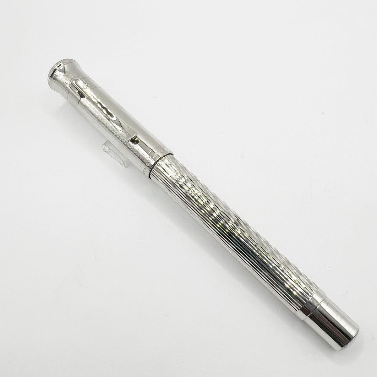 Graf von Faber Castell Platinum-Plated Classic Fountain Pen - Extra Fine 18kt Gold Nib