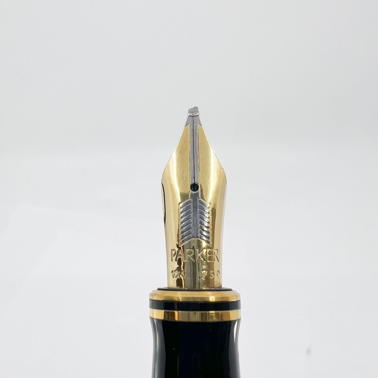 Parker Duofold Centennial (Largest) Marbled Blue Fountain Pen - Double Broad Oblique #91 18kt Gold Nib